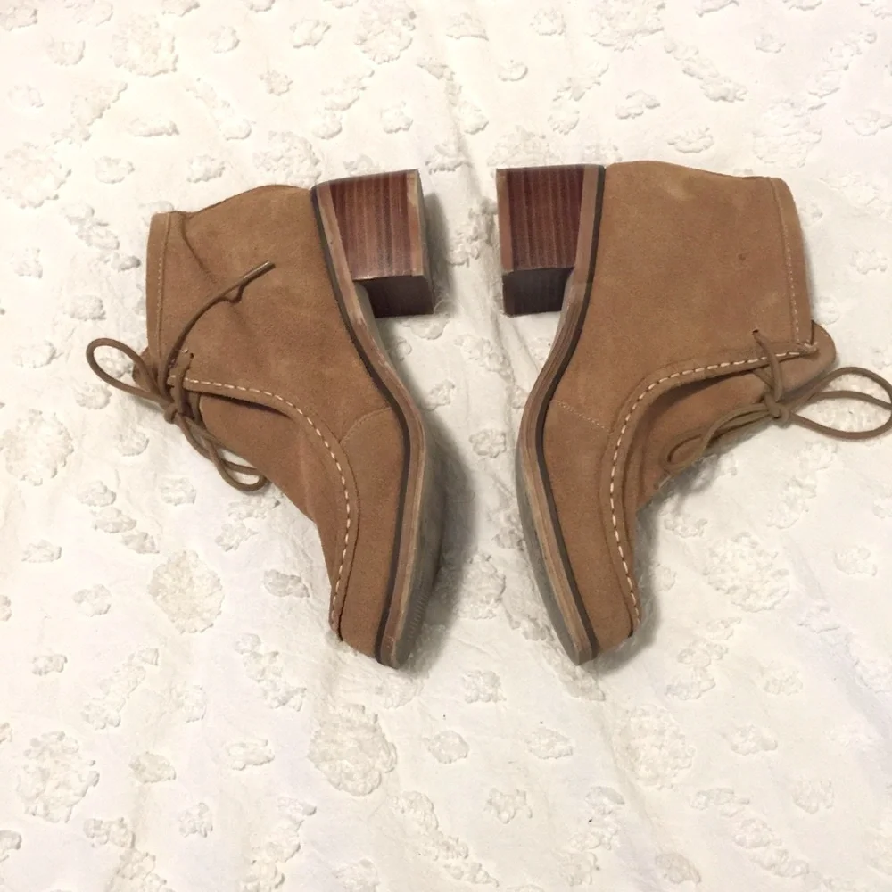 Lace Up Vintage Suede Leather Chukka Brown Carmel Tan Block Heel Ankle Boots 8